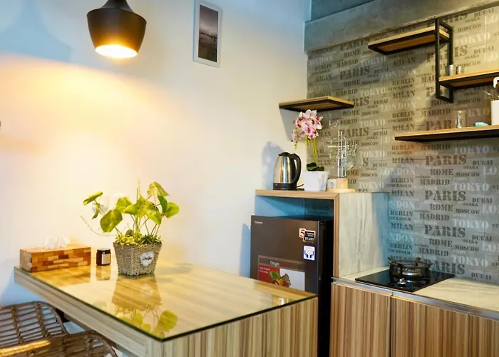 Sunny Scape Loft